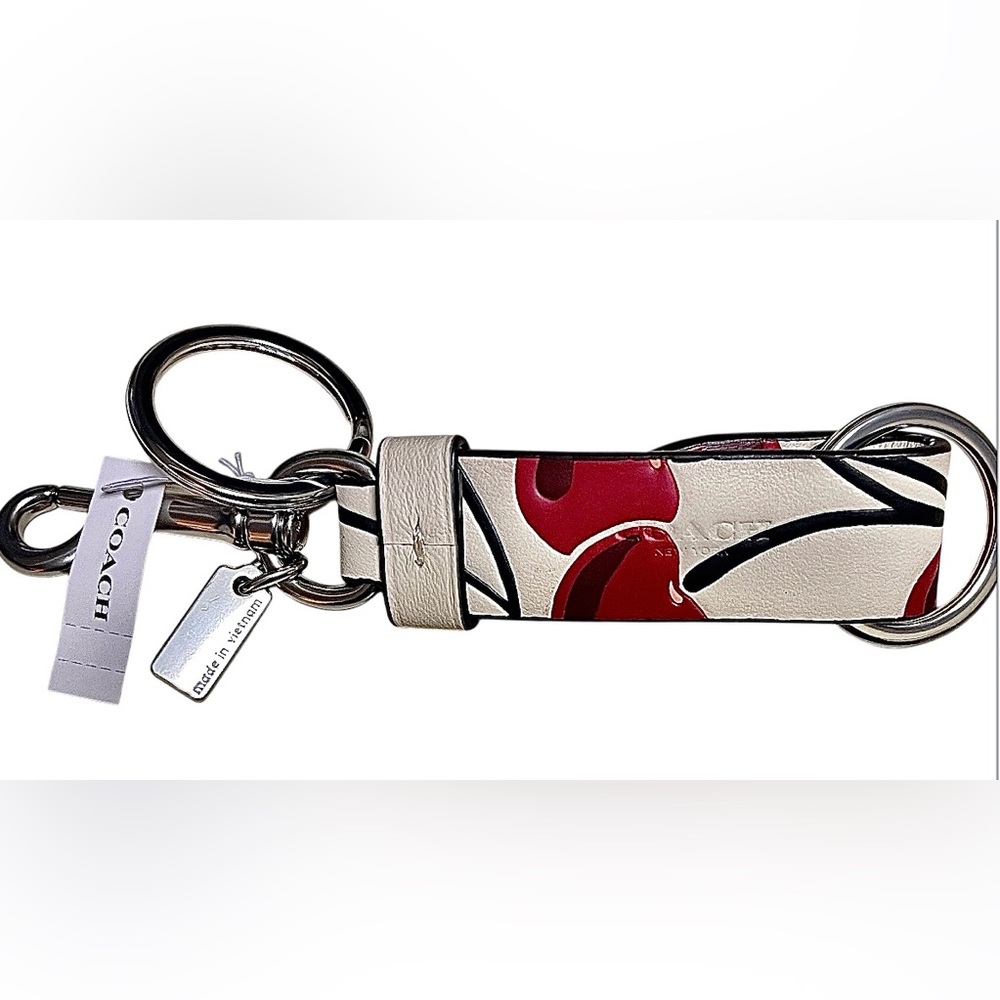 Coach Leather Bag Charm/valet turn lock/double Key Holder Cherry print NEWw/tags - Picture 3 of 9